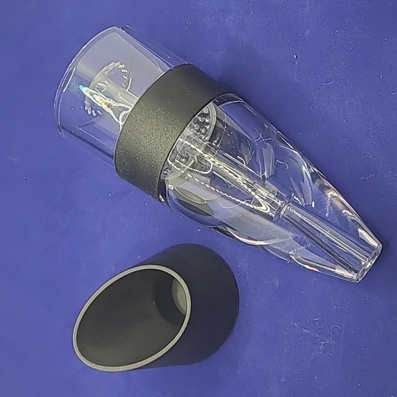 Brookstone Wine Aerator - Picture 3 of 4